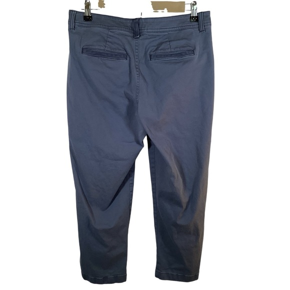 L.L. Bean Favorite Fit Women’s Gray Straight Leg Cropped Trousers. Size 4 - Picture 2 of 5